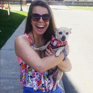 Meet your Posher, Kenzie